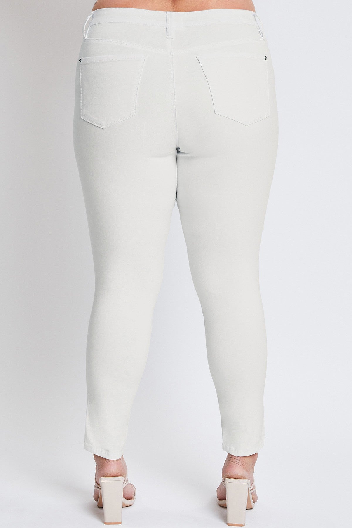 Curvy Vanilla Cream YMI Hyperstrech Jeans