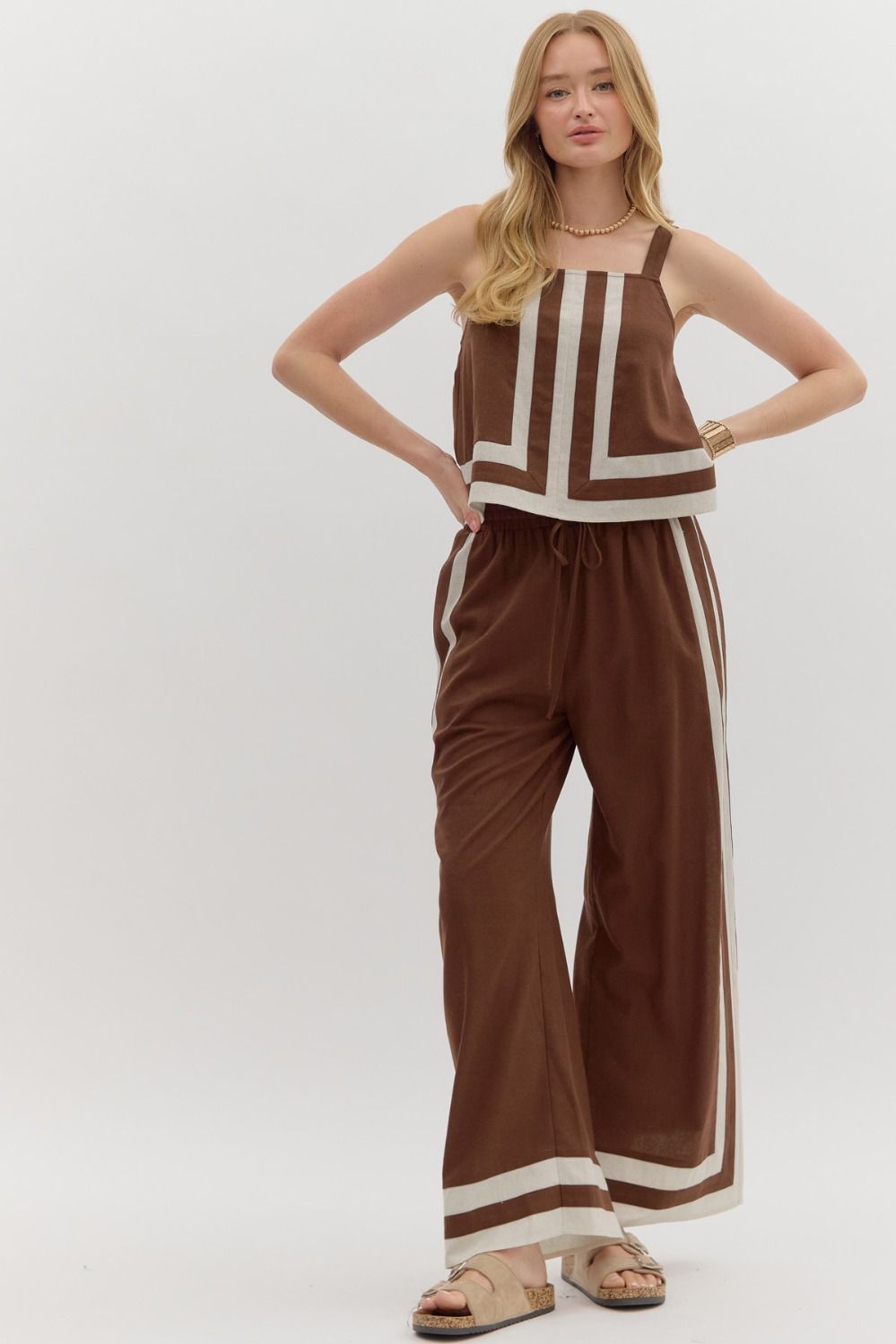 Accent Border Top- Brown