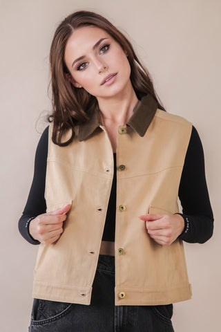 Next Adventure Vest- Taupe