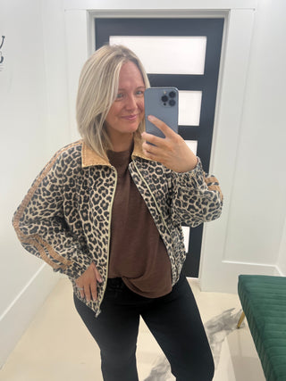 Polished and Chic Leopard Jacket