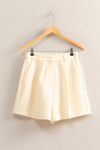 City Breeze Shorts- Cream