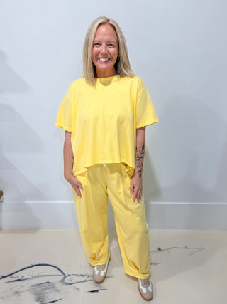 Weekend Feels Set-Yellow