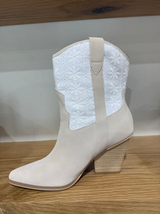 The Sutton Western Boot