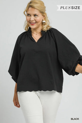 Curvy Daisy Scalloped Blouse- Black